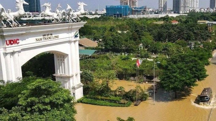 🔥 Trút bỏ nỗi đau "xe sang hóa thuyền bè": Hà Nội bơm hơn 6.000 tỷ giải cứu loạt khu nhà giàu khỏi bẫy ngập! - 1