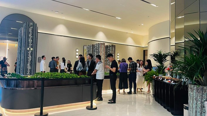 Dùng đòn bẩy ngân hàng chuẩn cá mập: Bài toán 60 tỷ gây tranh cãi - 1