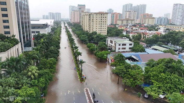 “Nhà không ngập” – khẩu hiệu đắt giá nhất mùa mưa Hà Nội - 1