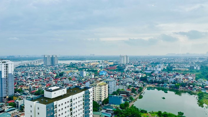 Bất động sản cuối năm 2025: Các đơn vị thi nhau dự báo, nhưng liệu sẽ "bật tăng" hay... "bật khóc" - 1