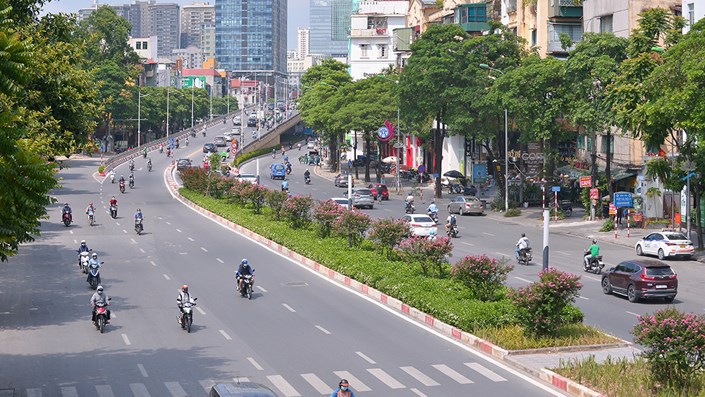 Từ “phố nhà nghỉ” đến “phố nhà tỷ”: Trần Duy Hưng và hành trình lột xác hàng tỷ đồng mỗi mét vuông - 1