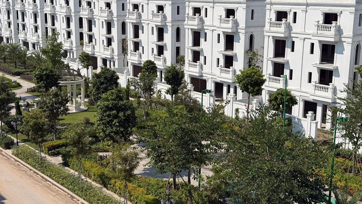 Cứ lương 5 triệu thì biết bao nhiêu cái 26 năm mới mua được chung cư - 1