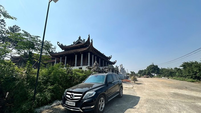 Mua nhà xong, bỗng mọc lên một ông "xã hội" - 1