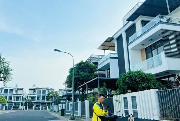 Lúc thị trường biến động, NGƯỜI MUA NHÀ đừng nản lòng, vì 👎🏻  - 1