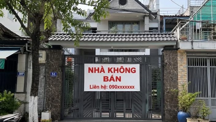 NHÀ KHÔNG — BÁN.  - 1