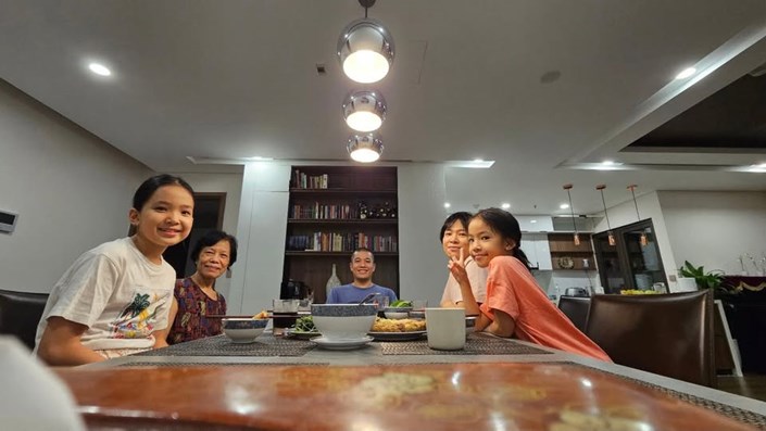 Vậy là đã 3 năm nhà mình chuyển từ nhà mặt đất lên chung cư.  - 1
