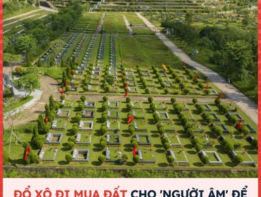 Đổ xô đi mua đất cho người âm để...làm quà tặng  - 1
