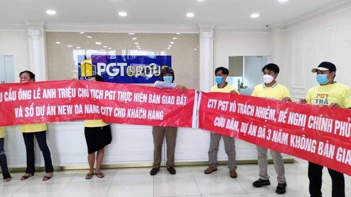 Đà Nẵng: Khách hàng đi "đòi đất" tại công ty Phú Gia Thịnh  - 1