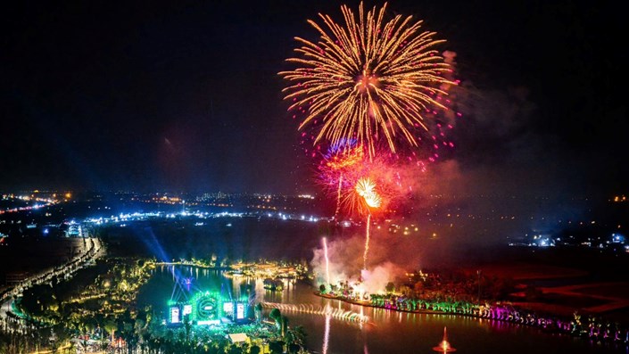 Chào năm mới giữa xanh tươi tại đại nhạc hội Countdown 2026 khắp ba miền của Ecopark - 1