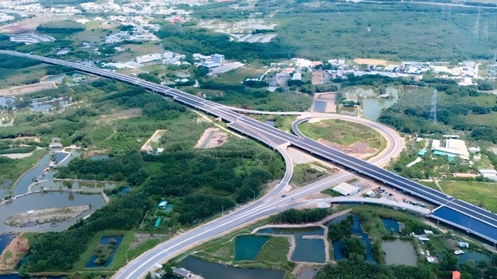 Khu Tây TP.HCM: Dòng tiền đổ về mạnh, nhưng sức mua vẫn dồn vào trung tâm - 1