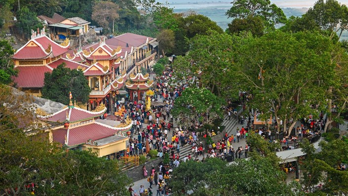 Hệ thống các chùa trên núi Bà Đen, Tây Ninh có quy mô như thế nào? - 1