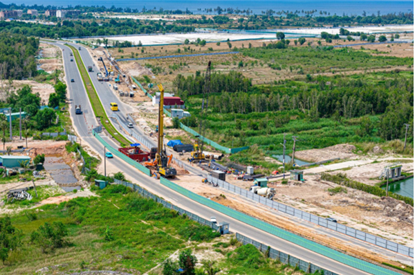 Tuyến tàu LRT do Sun Group đầu tư tại Phú Quốc để phục vụ APEC 2027 đặc biệt như thế nào? - 1