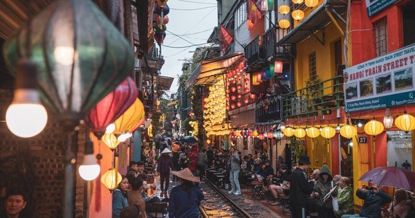 Kinh tế đêm tại Việt Nam: Khách vẫn hỏi chơi gì sau 22h? - 1