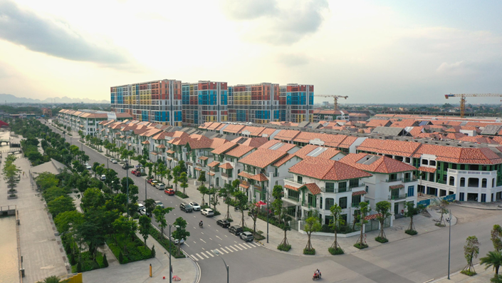 Nhà phố Sun Urban City chuẩn bị bàn giao, hưởng “lộc” từ đại lộ lễ hội đông nghịt khách - 1