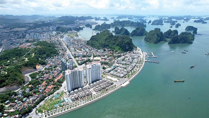 Quảng Ninh đặt mục tiêu đón 45 triệu lượt du khách/năm: Cơ hội gọi tên Vinhomes Global Gate Hạ Long - 1
