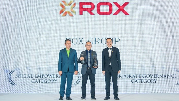 Cú đúp giải thưởng AREA 2025 - Dấu ấn đổi mới của ROX Group - 1