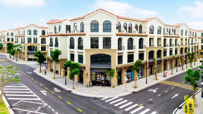 Royal Boulevard hút giới thành đạt nhờ mô hình "ở - kinh doanh - tận hưởng" giữa lòng đảo Hoàng Gia - 1
