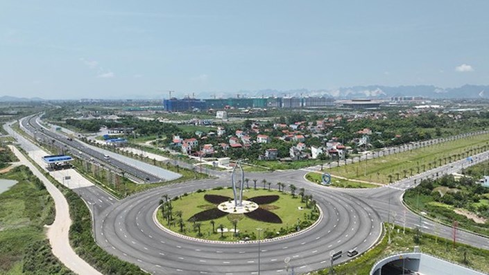 Sau y tế, giáo dục, khu vực này gây chú ý vì sắp có trung tâm thương mại hơn 900 tỷ đồng, được quy hoạch sân bay quốc tế - 1