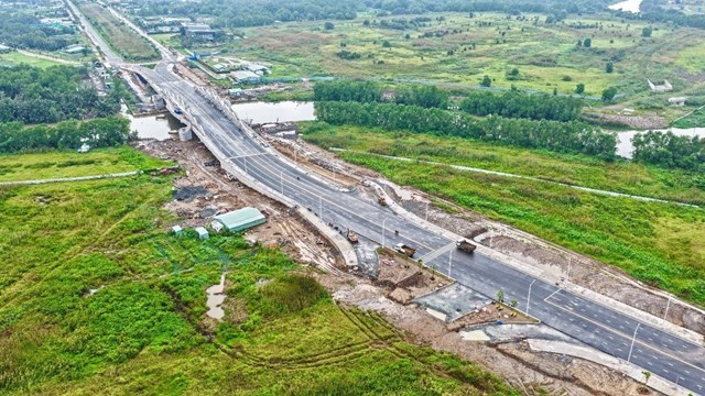 Toàn cảnh tuyến đường Liên Phường sắp thông xe, mở ra mạch giao thông chiến lược cho khu đông TP.HCM - 1