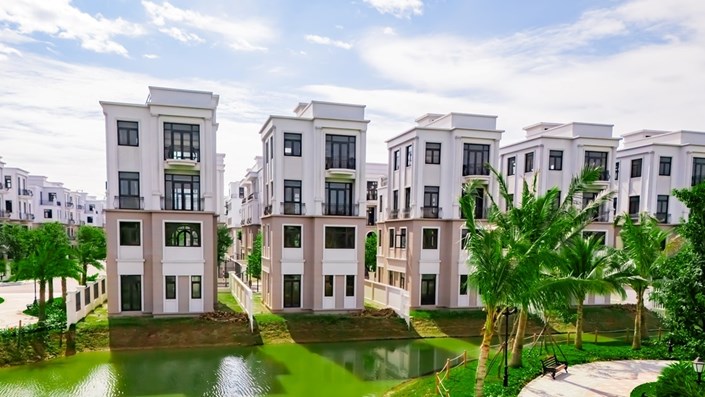 Giới tinh hoa tận hưởng lối sống “xa xỉ thầm lặng” tại Vịnh Xanh giữa lòng phố biển - 1