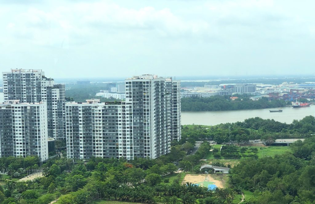 Vùng ven Hà Nội: giá đã lên nội đô, còn đời sống thì vẫn đang… quá cảnh - 1