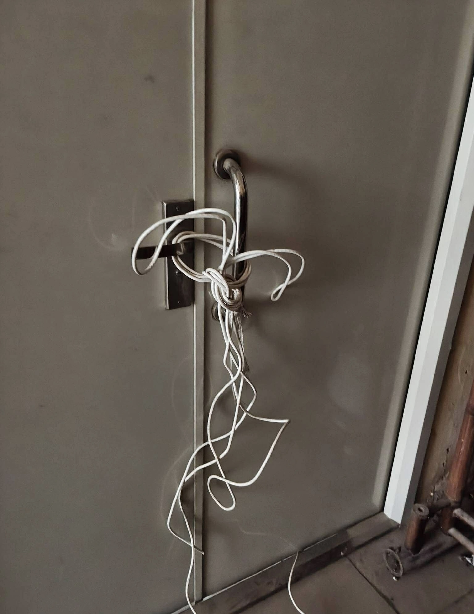 Bỏ vài tỷ mua chung cư, thứ nhận lại nhiều nhất là… sự bực mình - 1