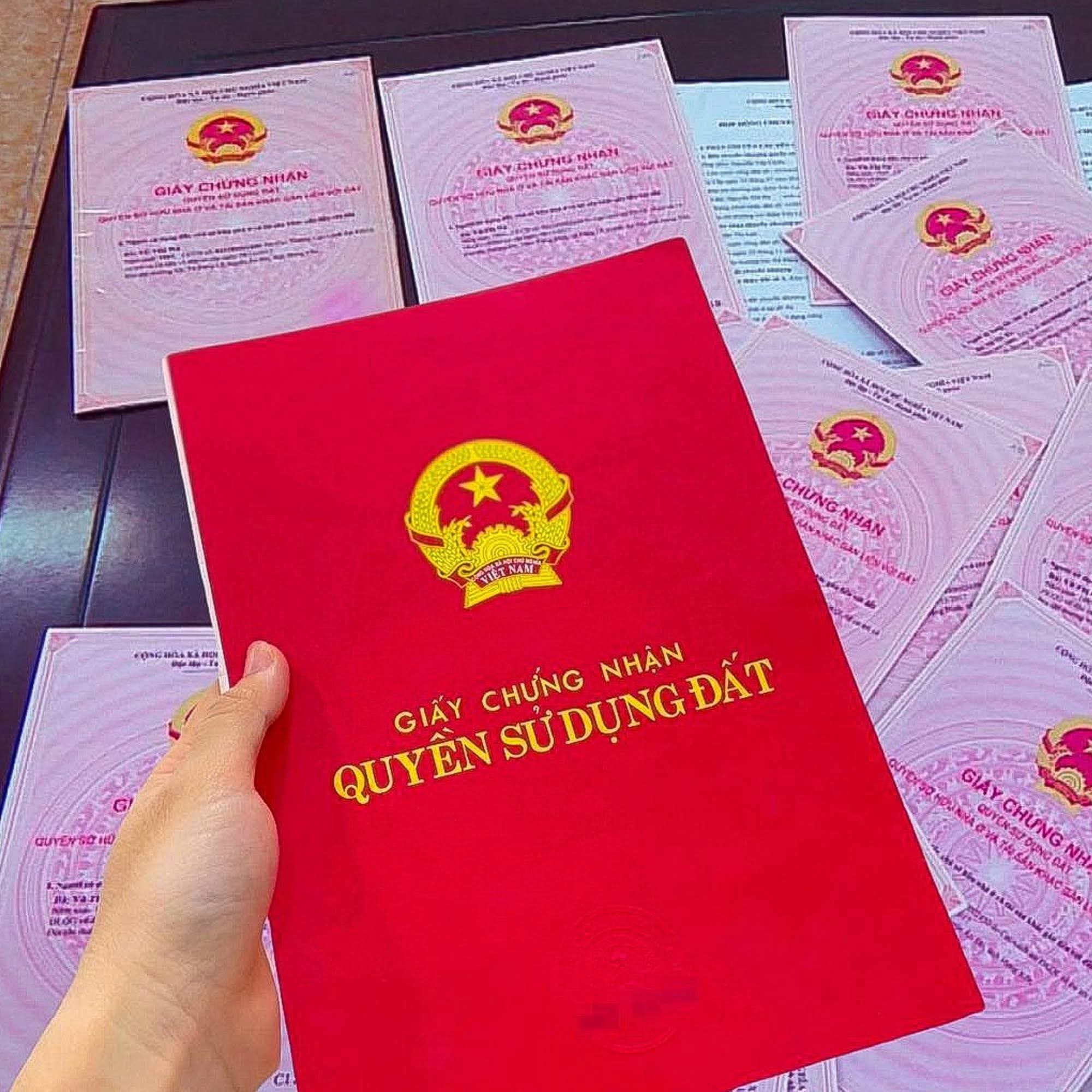 Nhà "bình thường", xin bán giá thị trường... - 1