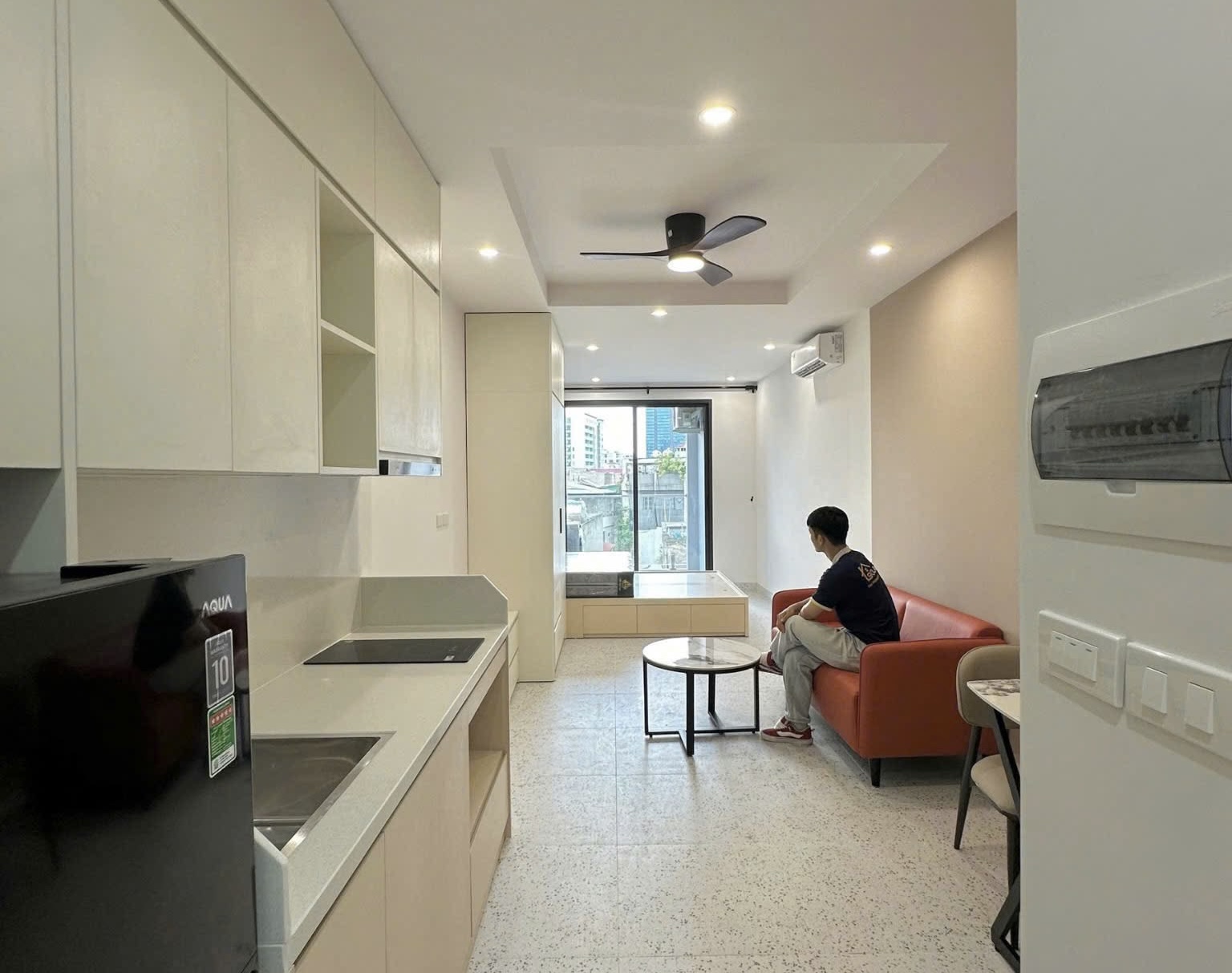 Là một Gen Z, đôi khi tôi tự hỏi: Rốt cuộc cái gì đang diễn ra với thế hệ của chúng tôi vậy? - 1