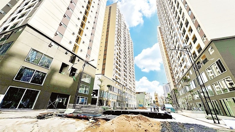 Hơn 12.000 người tranh nhau 750 căn nhà ở xã hội Lý Thường Kiệt, tính sơ sơ thì tỷ lệ chọi còn căng hơn thi đại học ngày xưa - 1