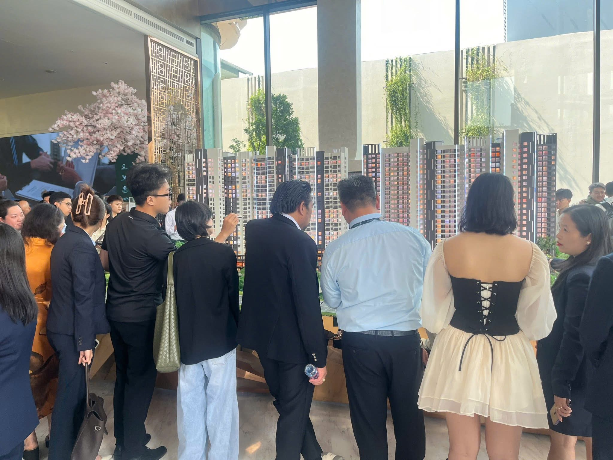 Thuê nhà sướng hơn vay nợ mua chung cư? - 1