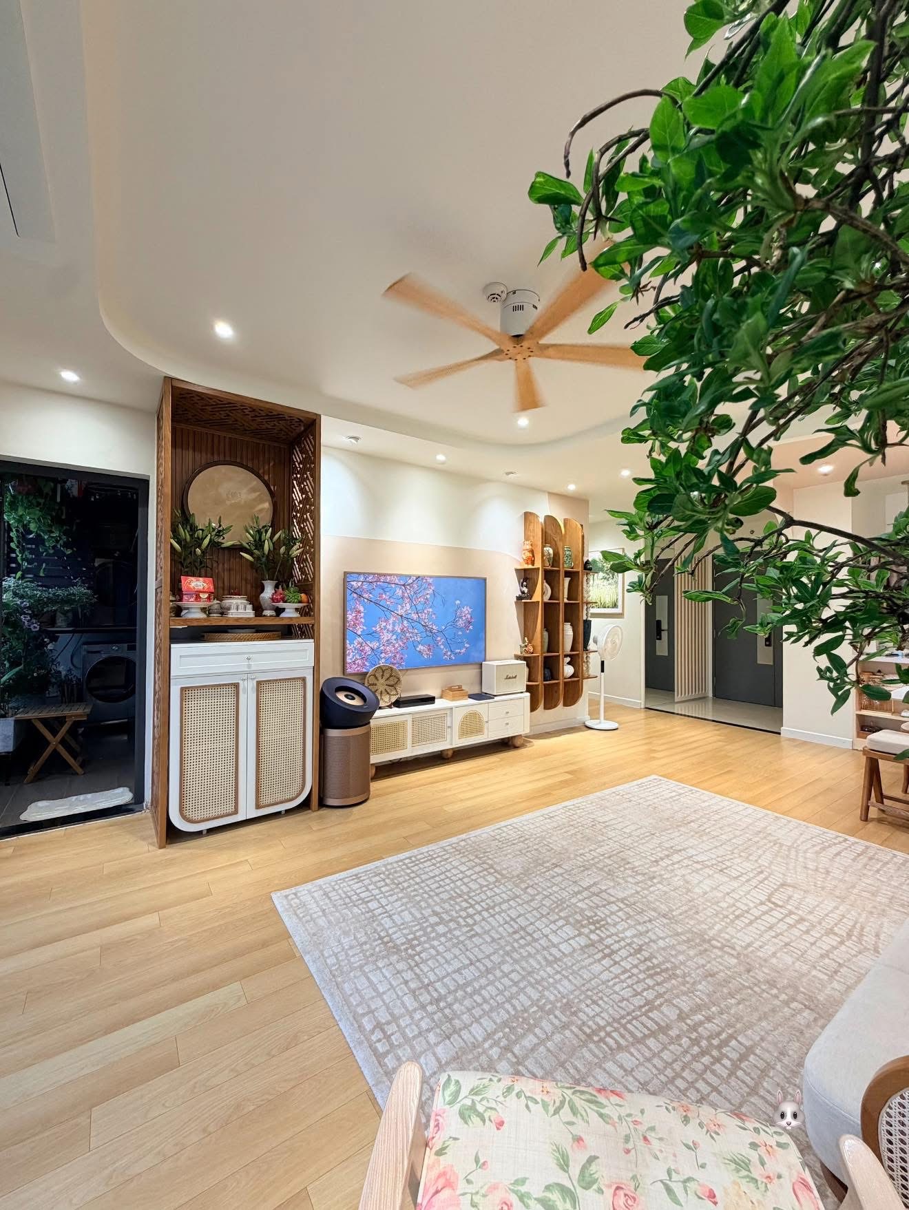 Nhà nguồn cung sắp ra khá nhiều, mọi người sẽ có nhiều lựa chọn hơn, nên cứ bình tĩnh mà ngắm - 1