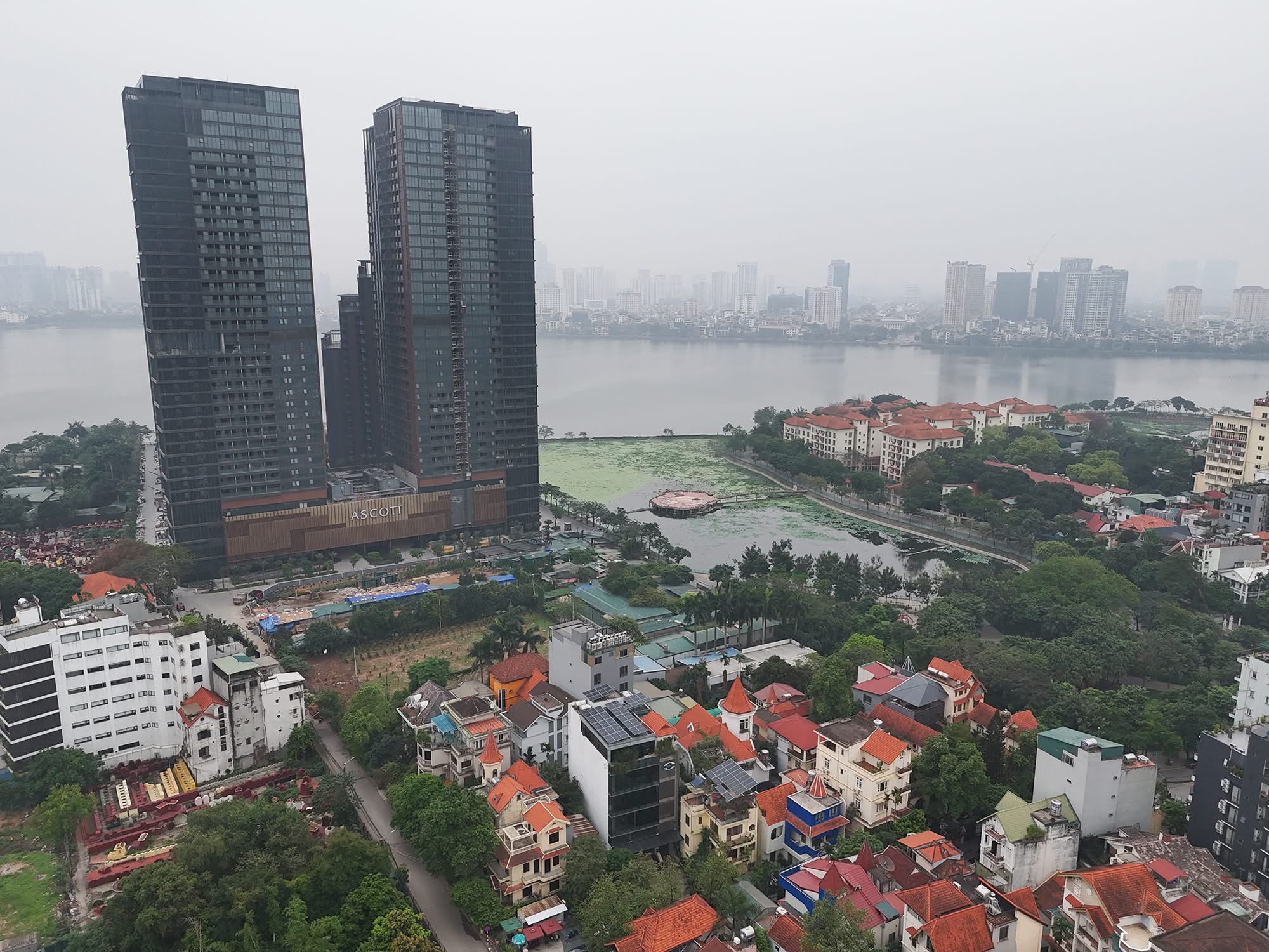 Cả năm không mua nổi 1m2 chung cư, nghe hơi vô lý, nhưng lại khá… hợp lý - 1