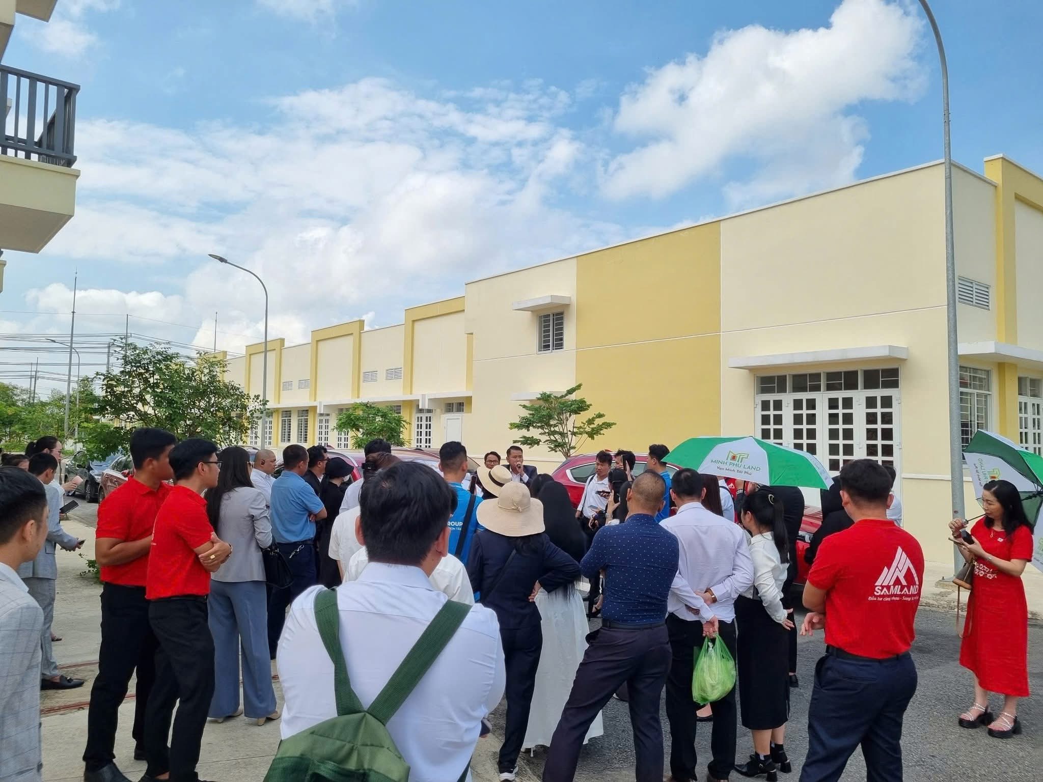 Đánh Thuế Bất Động Sản Bỏ Hoang: Động chạm đúng căn bệnh, nhưng có chữa được không? - 1