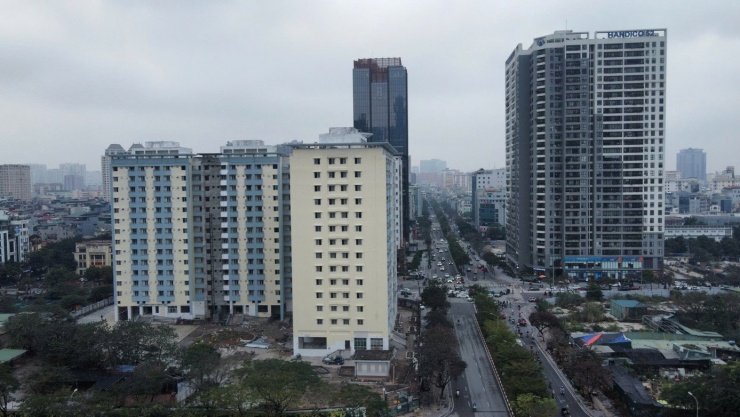 Đến Lượt Nhà Tái Định Cư, Nhà Ở Xã Hội Sắp Hết Thời "Làm Mình Làm Mẩy" Để Hoang! - 1