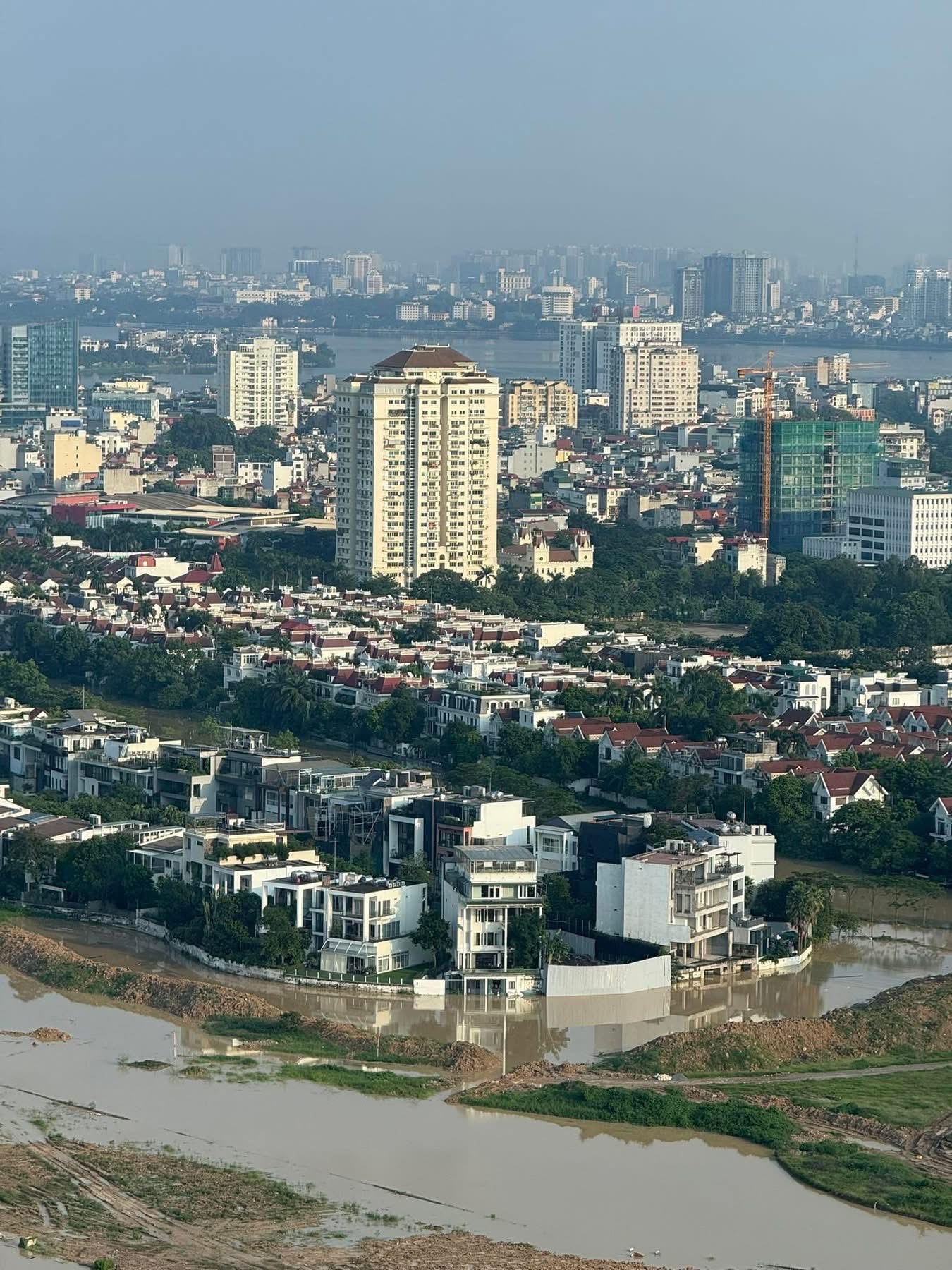 Ở Việt Nam dự án nào tên càng khó đọc thì càng sang 😅 - 1