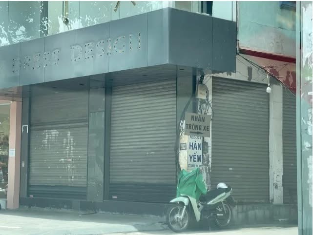 Nhà phố thời trang Hà Nội vắng lặng: Khi Chùa Bộc không còn “bốc” nữa - 1