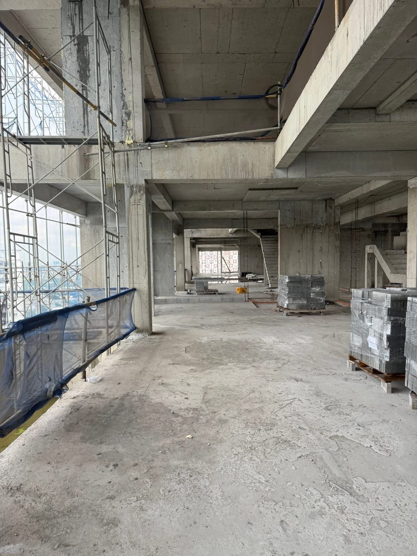 Tôi vừa đi xem một căn hộ 650m², đẹp, rất chi là đẹp: Đẹp đến mức tôi bắt đầu tưởng tượng ra một cuộc đời mới - 1