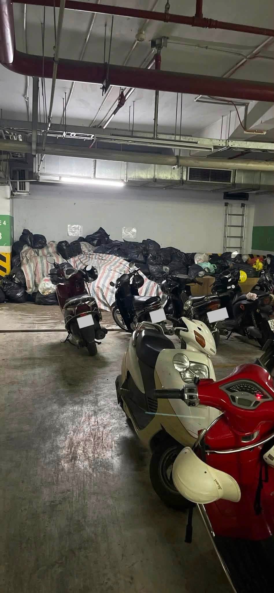 Chuyện lạ chung cư: đóng tiền mua không khí sạch, nhận về bãi rác lộ thiên ngay dưới hầm xe - 1