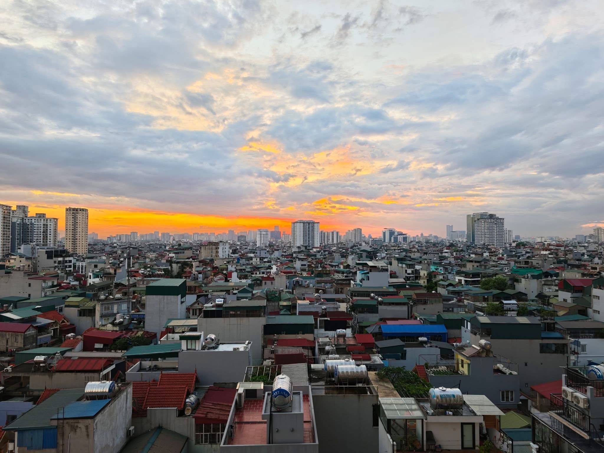 🧱 Dân tình nháo nhào vì dự thảo về thời hạn sở hữu nhà  chung cư: Đừng vội hoảng loạn khi đề xuất mới chỉ nằm trên giấy! - 1