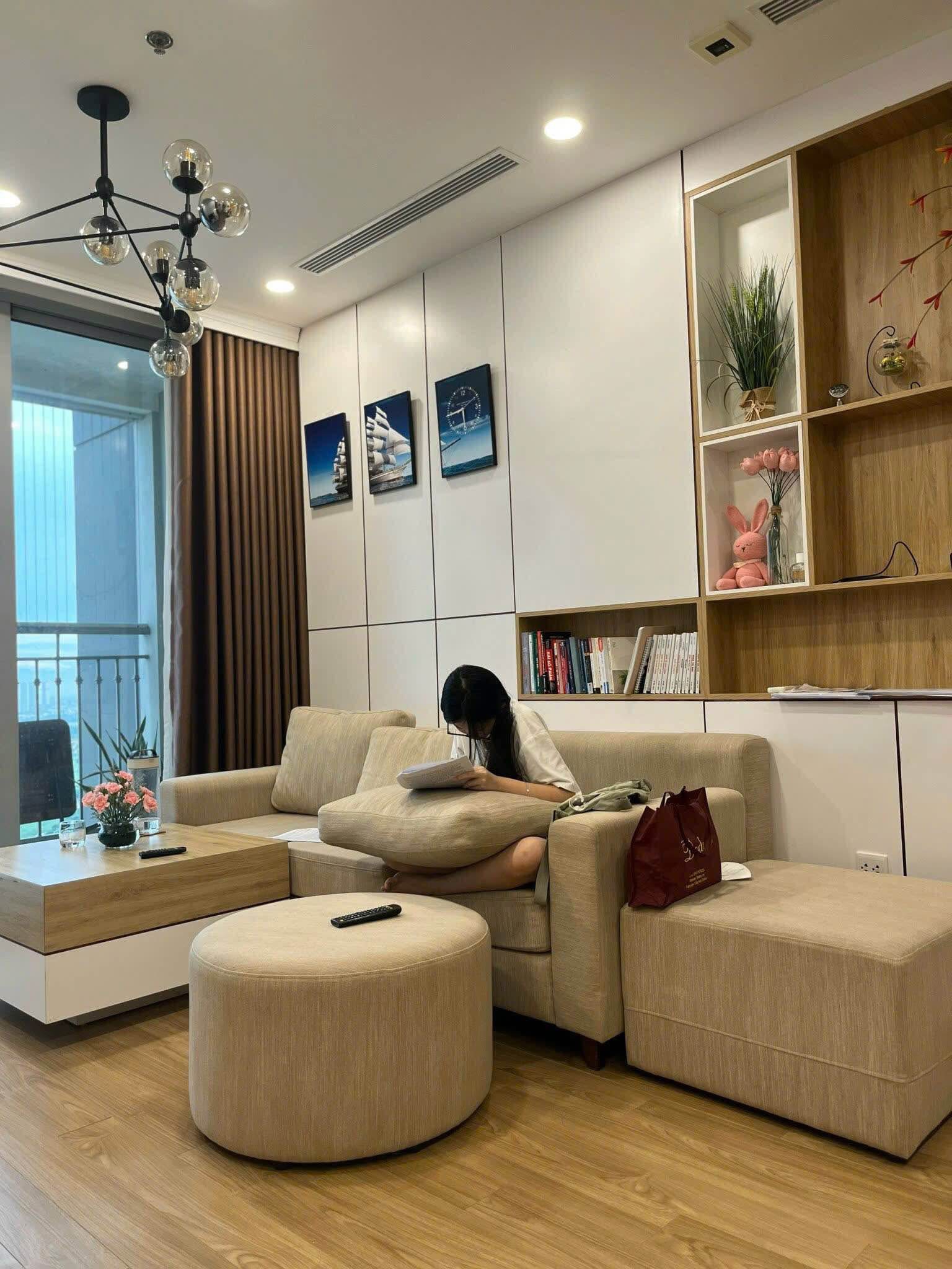 Người mua thì chờ, người bán thì ngó, cả thị trường như đang chơi “ai nhúc nhích trước là thua”! - 1