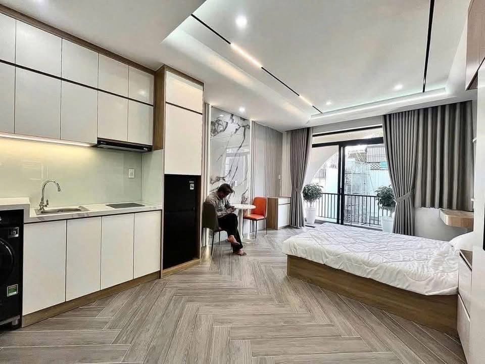 Nghịch lý bđs: giao dịch đóng băng nhưng giá nhà vẫn thong dong bay lên trời - 1