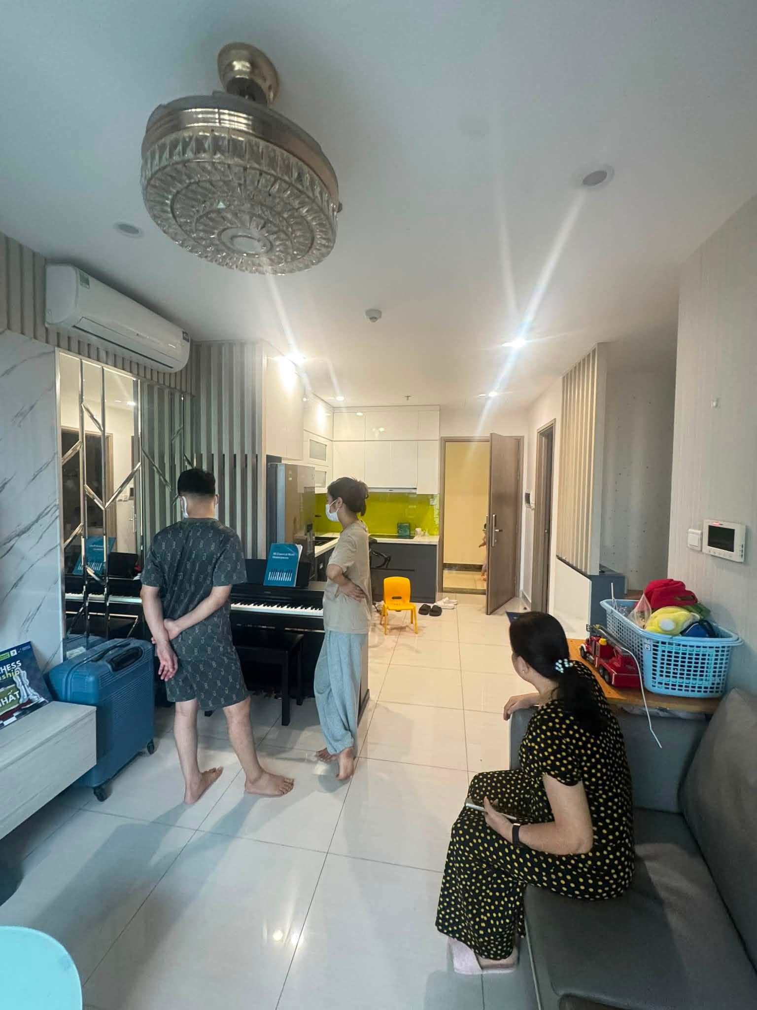 Khi giá chung cư Hà Nội "hạ nhiệt" ở mức 123 triệu đồng/m²: Thôi thì có giảm không đáng kể nhưng vẫn là niềm vui của người mua nhà - 1