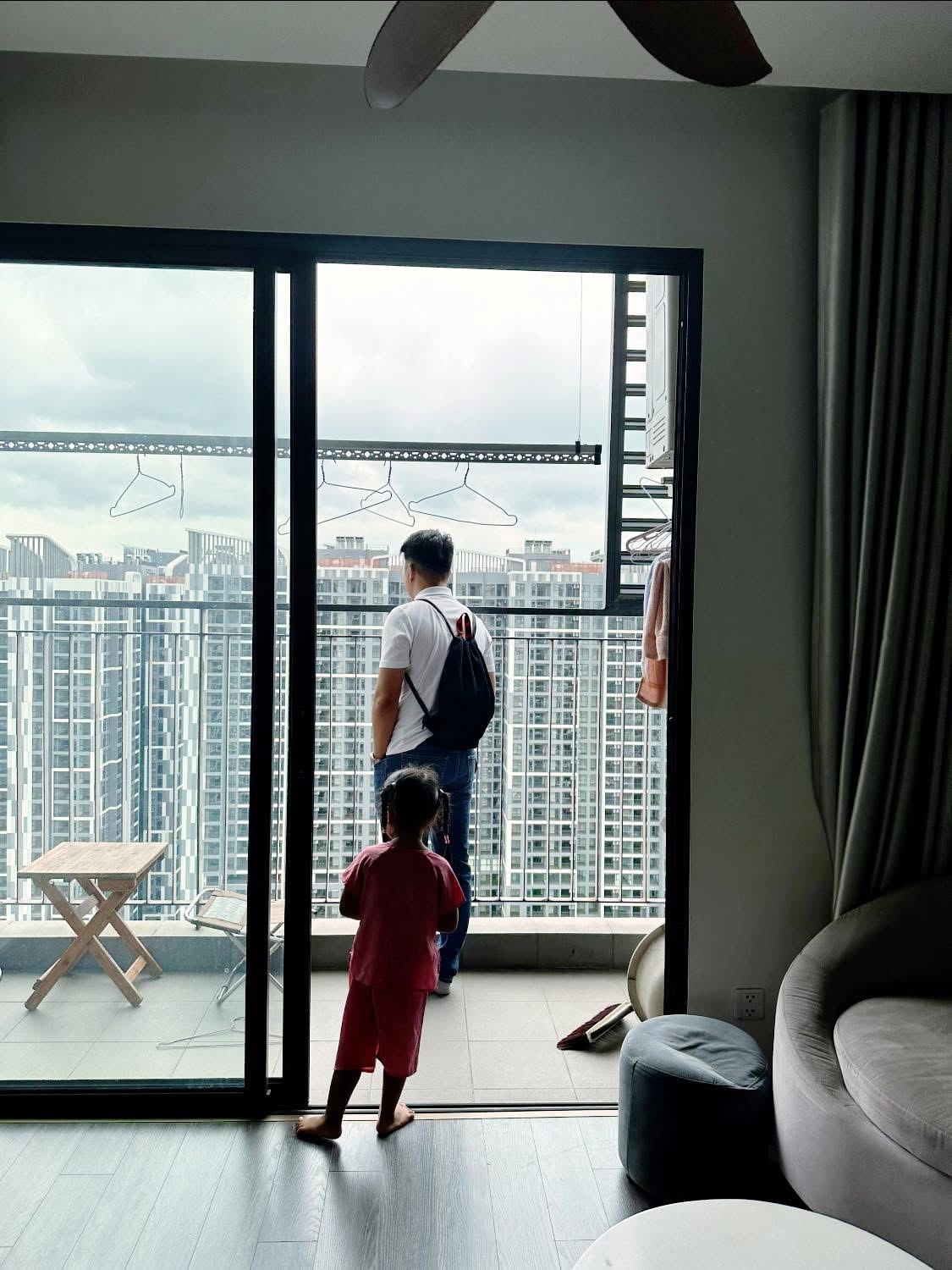 Giá chung cư Hà Nội căng như dây đàn, ai sẽ trả giá? - 1