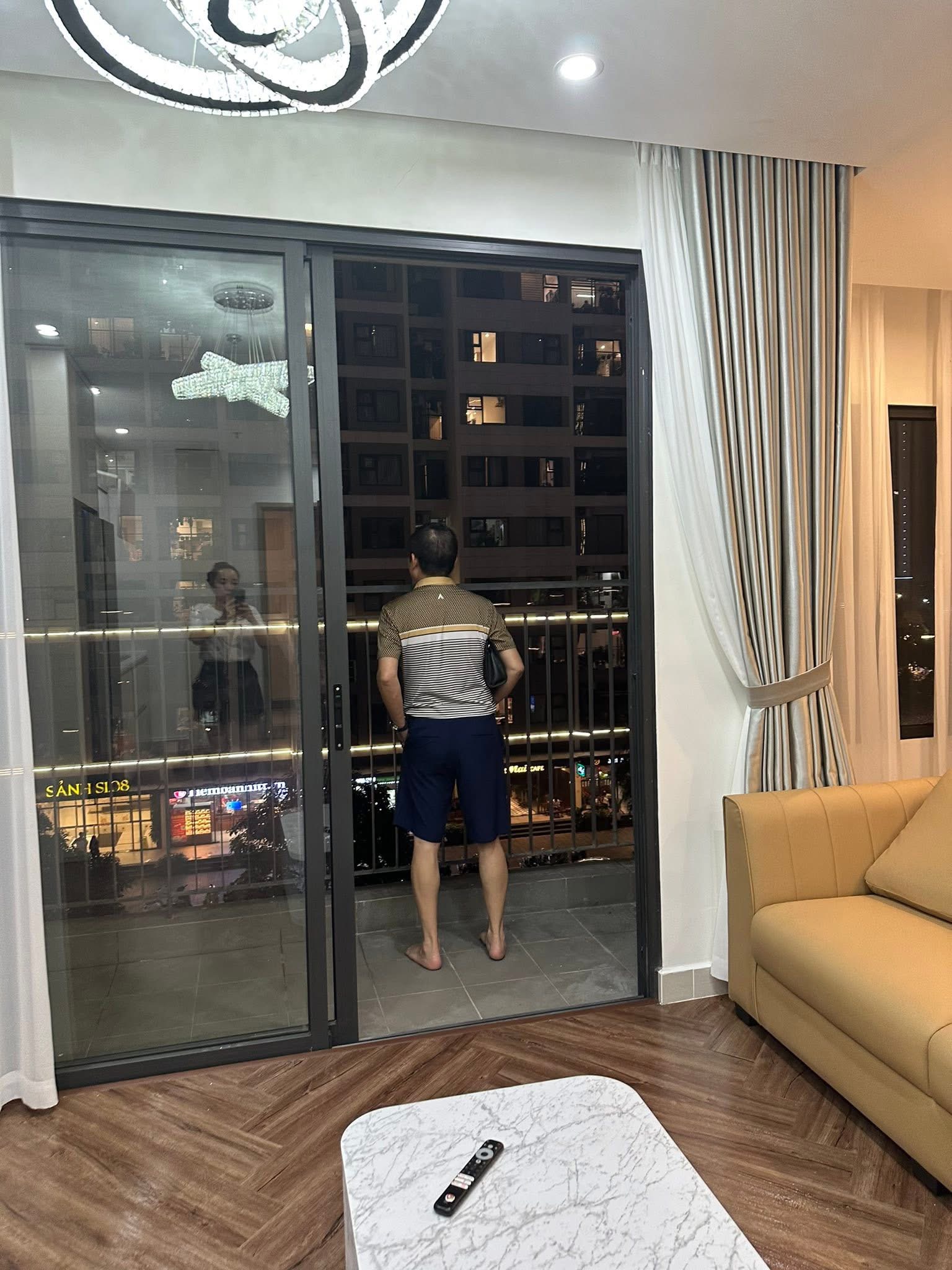 Giá nhà Hà Nội dựng lều trên đỉnh, nghe chuyên gia nói không biết nên vui hay buồn đây! - 1
