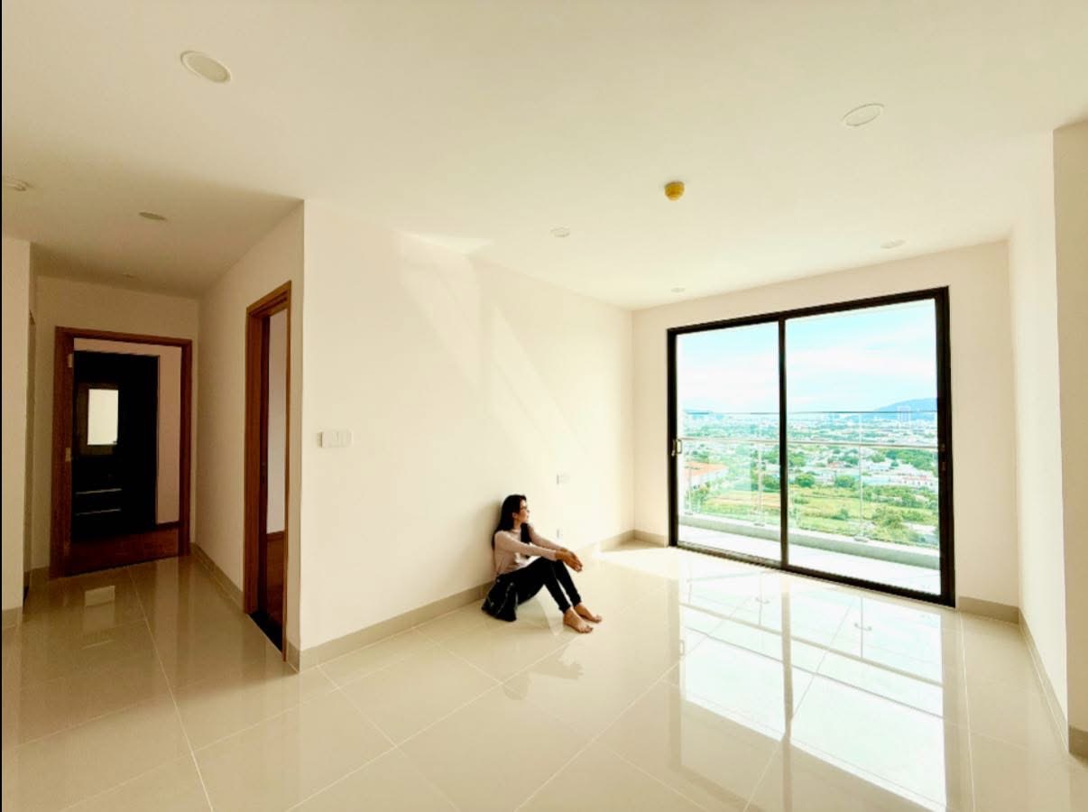 15 triệu/tháng, 10 năm ở Hà Nội chưa mua được nhà, nên về quê "an cư" hay tiếp tục chạy đua? - 1