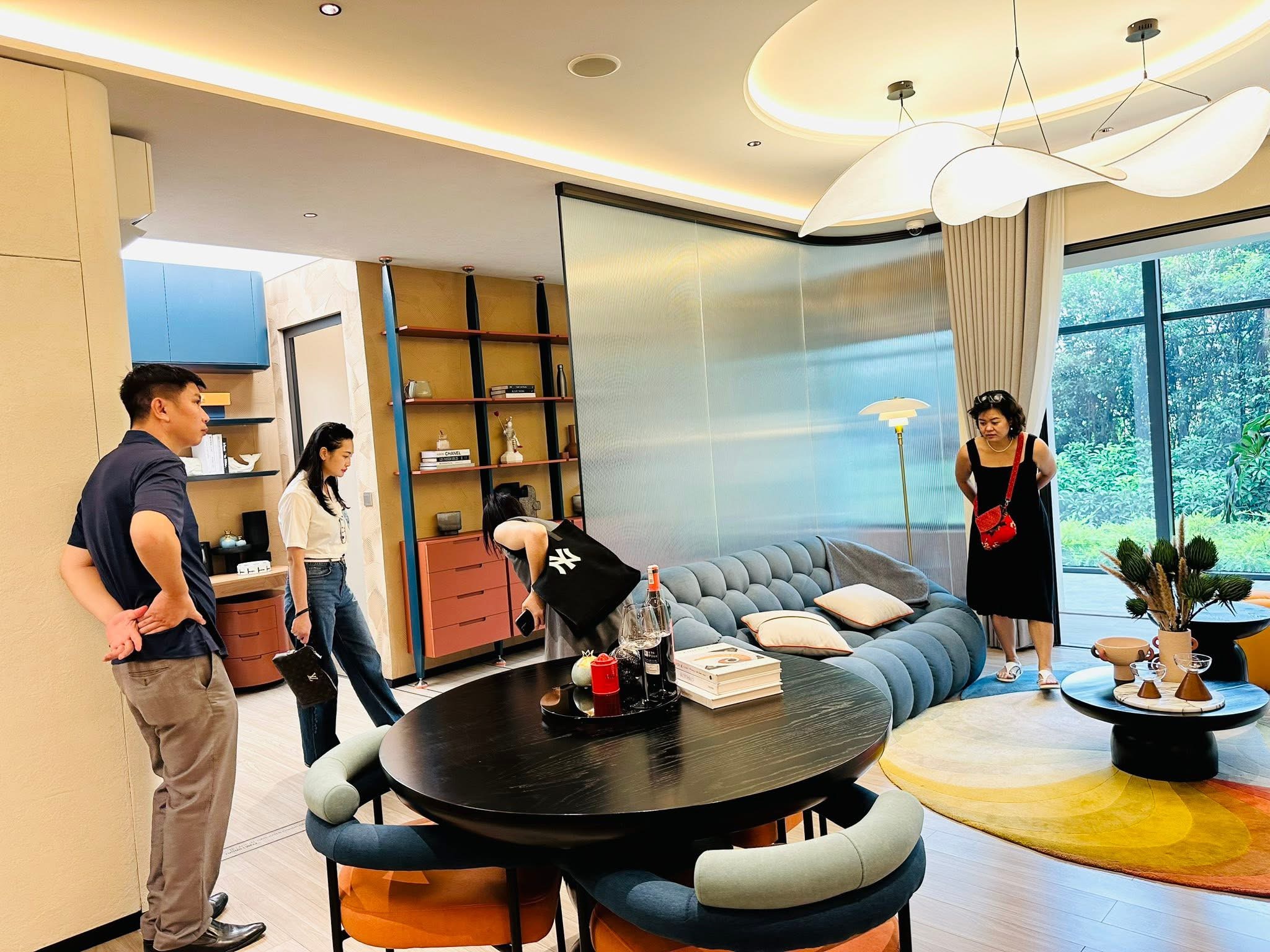 Chung cư thời “mua nhanh, bán vội”: ở đâu không quan trọng, lời bao nhiêu mới quan tâm - 1