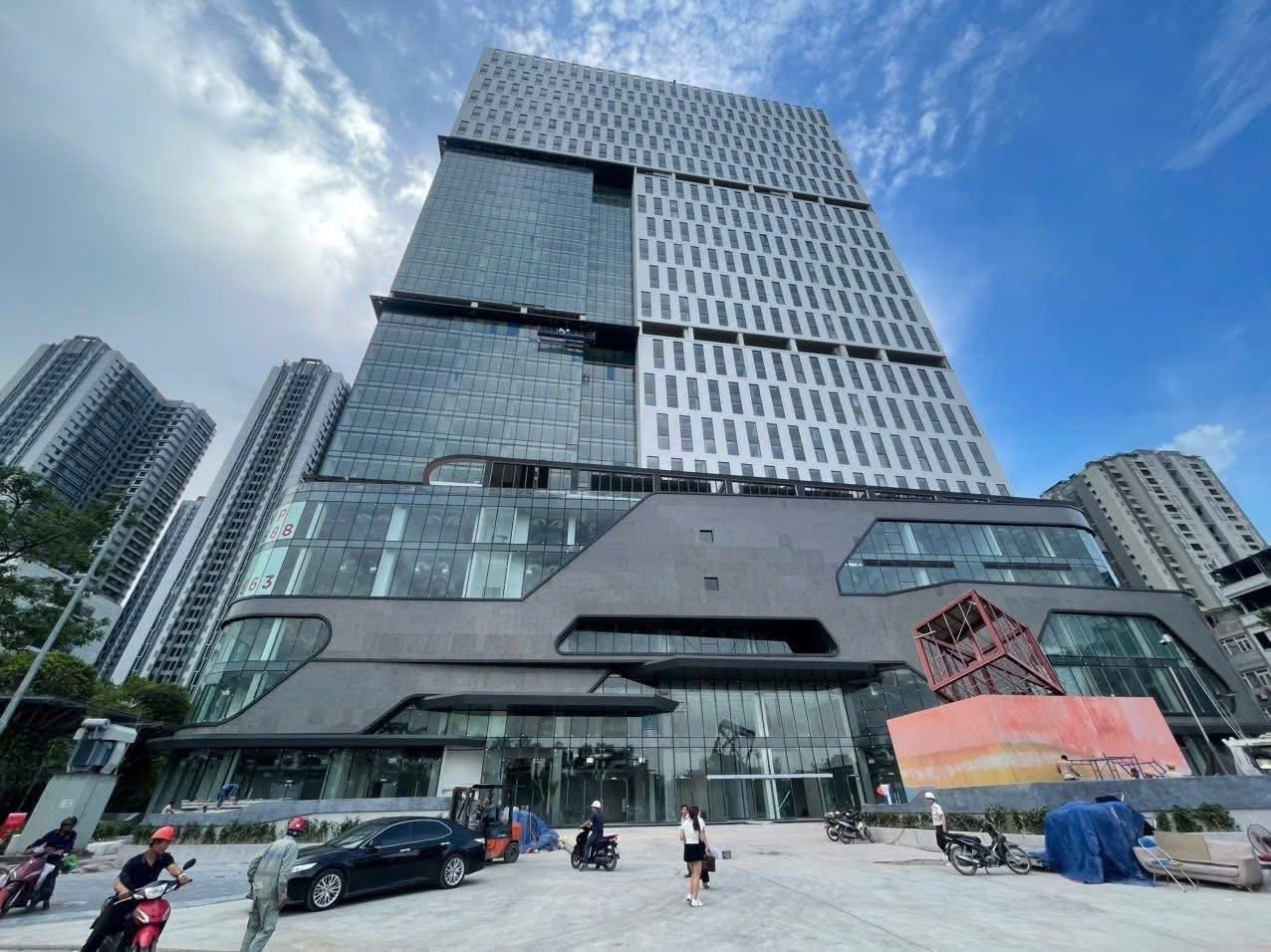 Thôi đừng tính nữa báo ơi, nghe con số 101 năm mới mua được nhà nghe mà não ruột! - 1