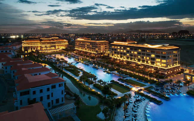 Khách sạn Sheraton Đà Nẵng lỗ nặng như thế nào? - 1