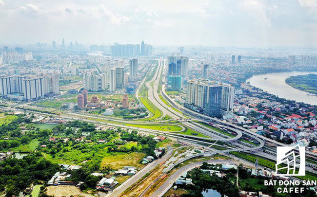 Lãnh đạo Bộ Xây dựng dự báo thị trường BĐS năm 2020: Hà Nội và TPHCM đồng loạt tăng giá, đất nền tỉnh lẻ sụt giảm mạnh - 1