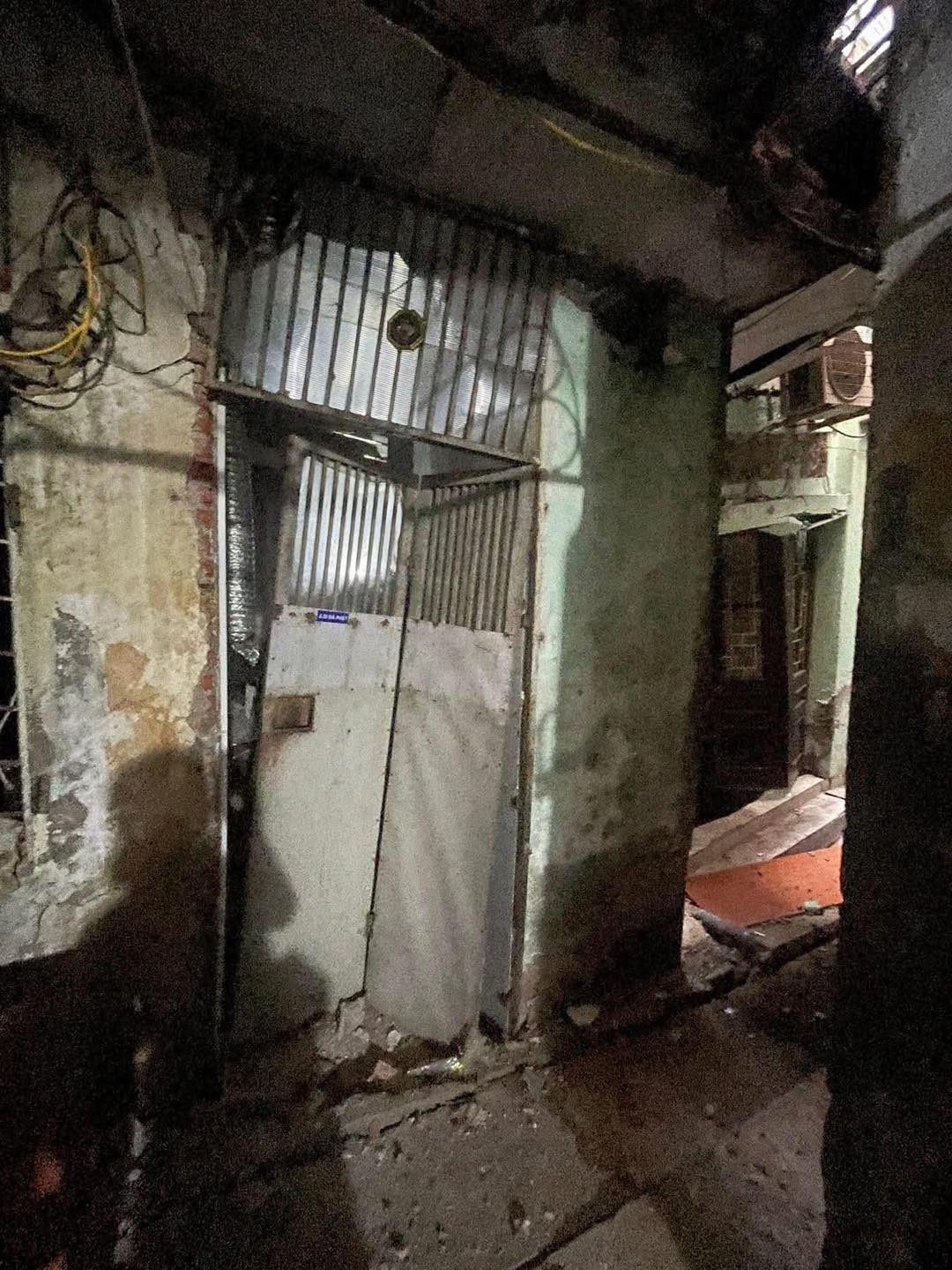 CHỦ ĐẦU TƯ ĐÀO HẦM GÂY NGHIÊNG LÚN TOÀN BỘ NHÀ DÂN XUNG QUANH???  - 2